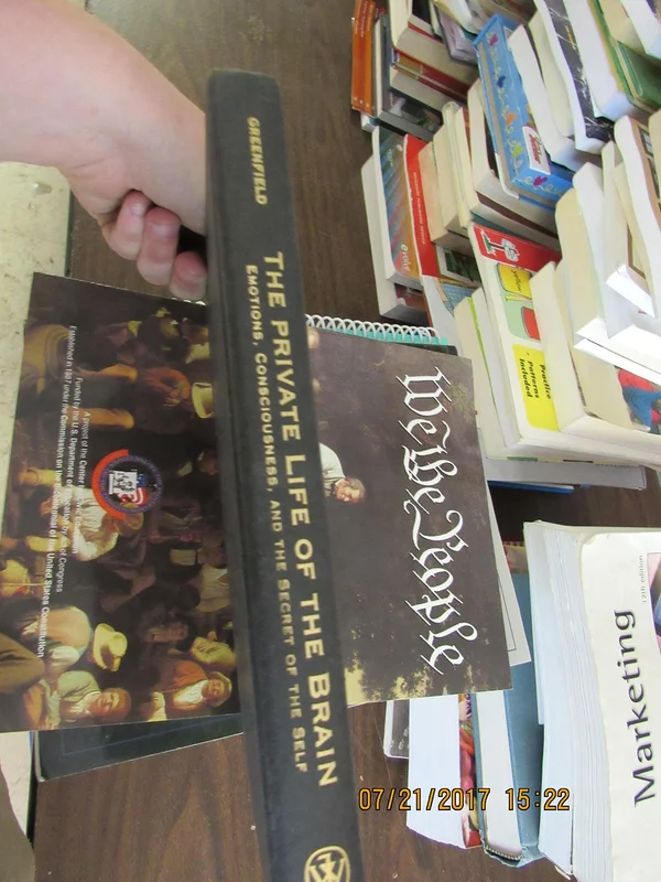roundaboutbookstore-11388256