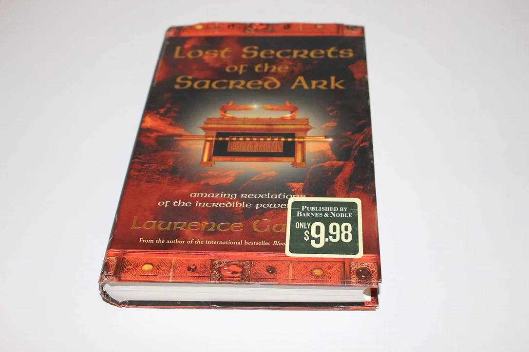 roundaboutbookstore-11717359